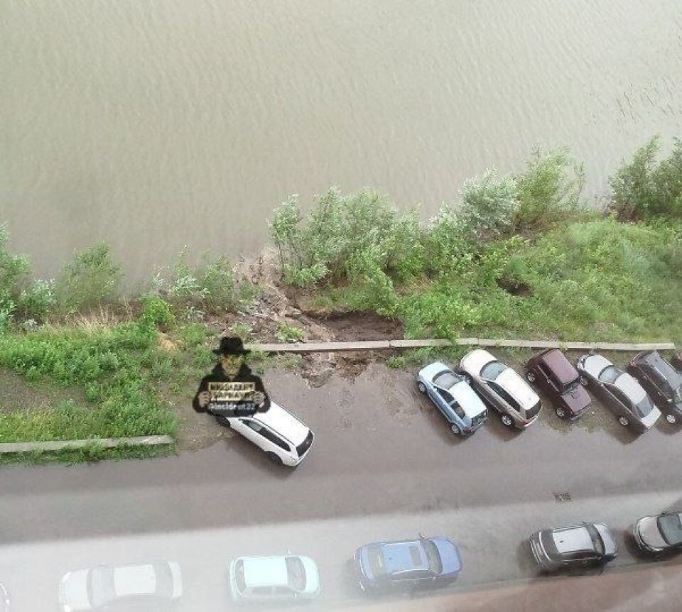    Барнаульский Ковш. Источник: "Инцидент Барнаул"