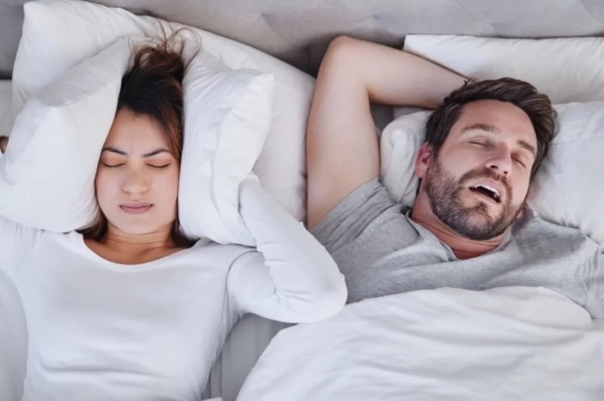    Как справиться с храпом, рассказал доктор Мясников