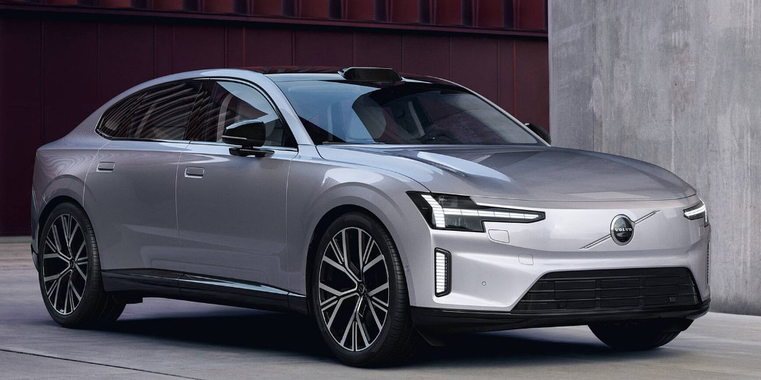 Volvo ES90 2025: новая эра скандинавского премиума