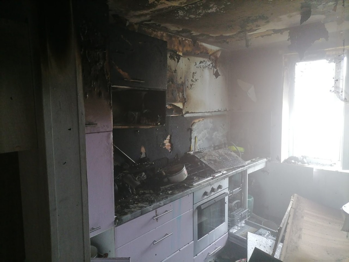    В Олонце ликвидирован пожар в жилом доме. Фото: Пожарная часть Олонца