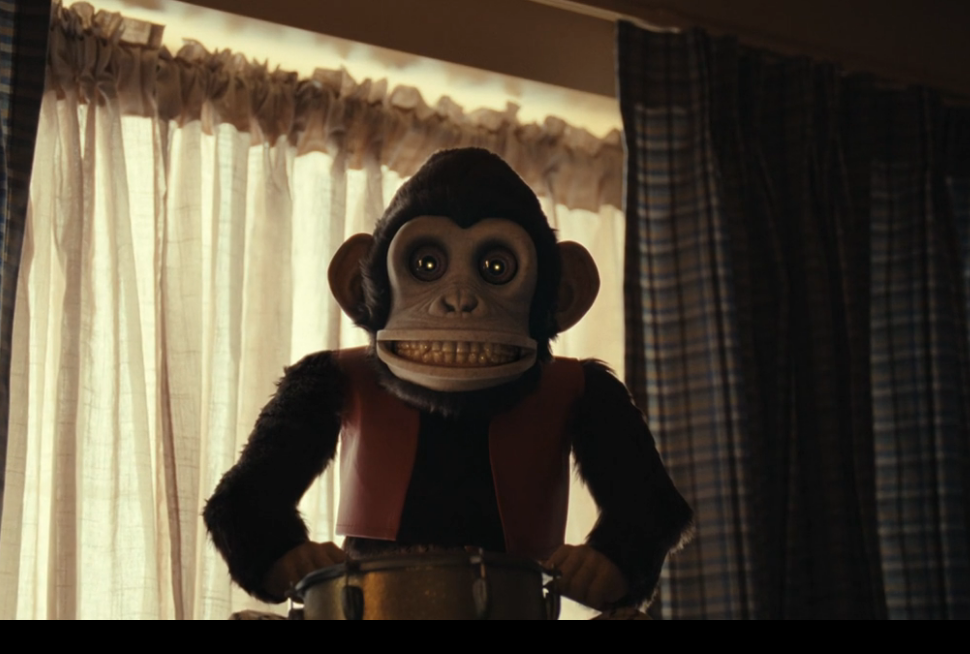 Кадр из фильма "Обезьяна" 2025г