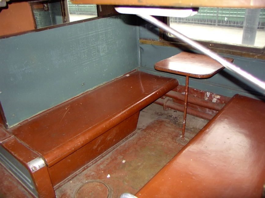 Жесткий вагон