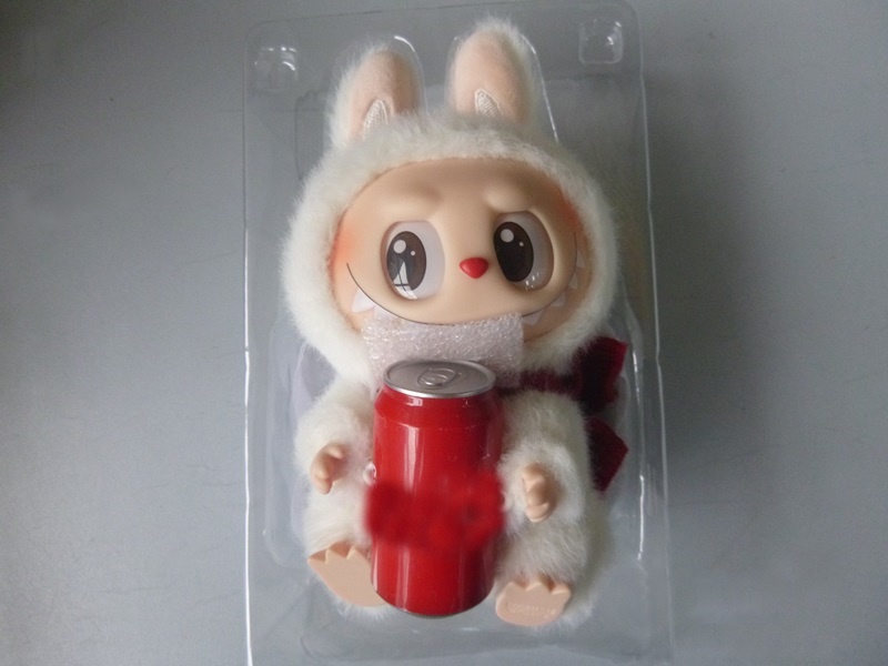 Россиянин привез из Пекина 282 упаковки с популярными игрушками. Партию признали коммерческой.