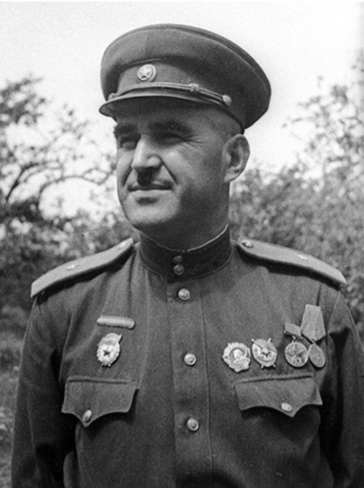 Генерал-майор И.И.Людников 