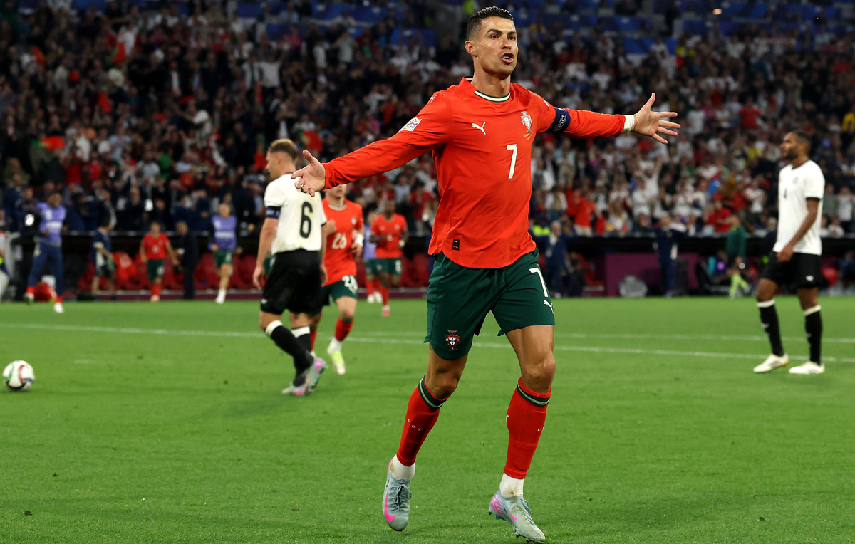    Криштиану Роналду  Alexander Hassenstein/Getty Images