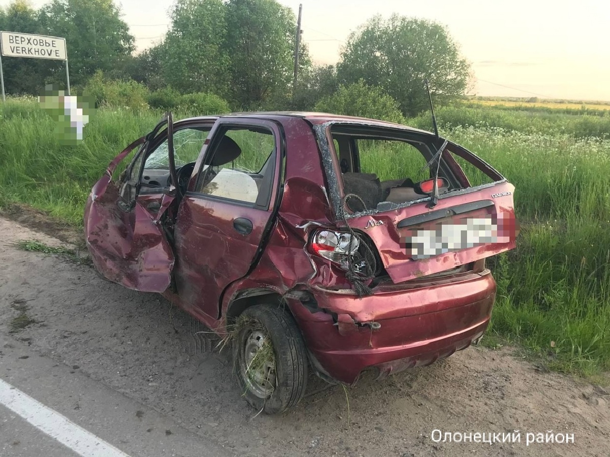    ДТП в Олонецком районе. Фото: Госавтоинспекция Карелии