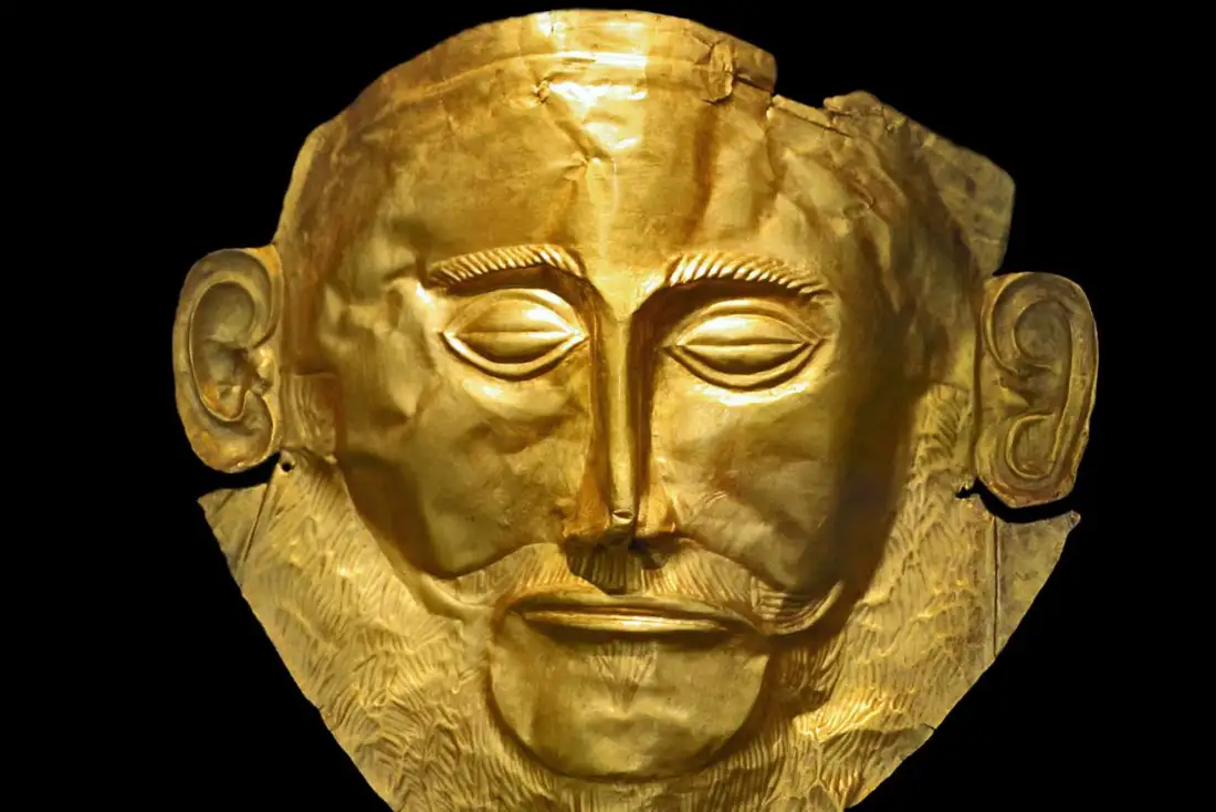 Маска Агамемнона / World History Archive, Alamy
