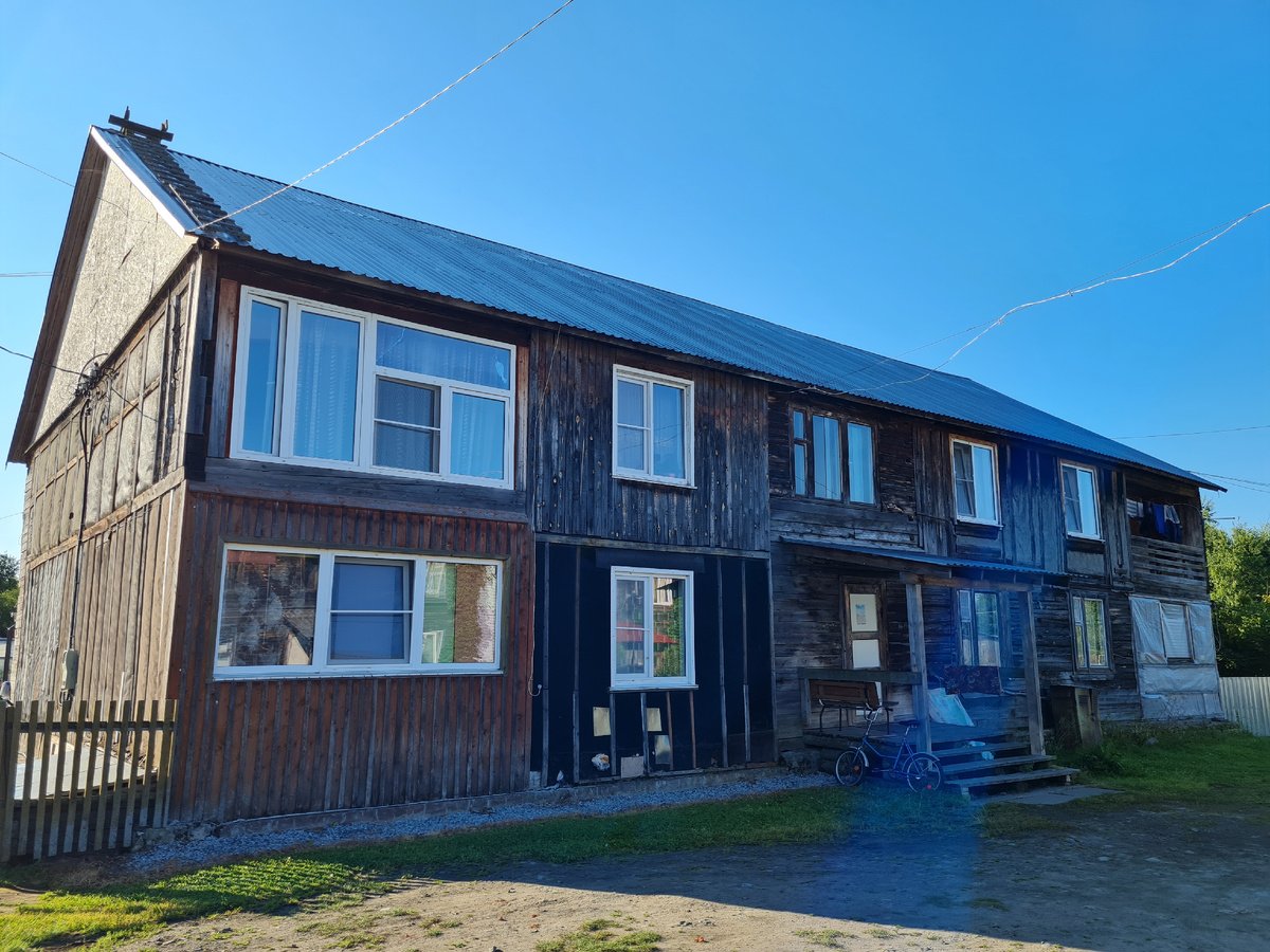 Улица Геологов в Великой Губе Карелия Онежское озеро