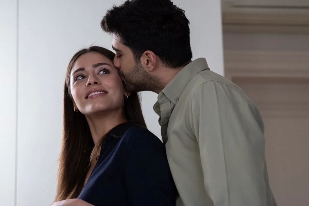 Кадр из сериала "Клюквенный щербет"