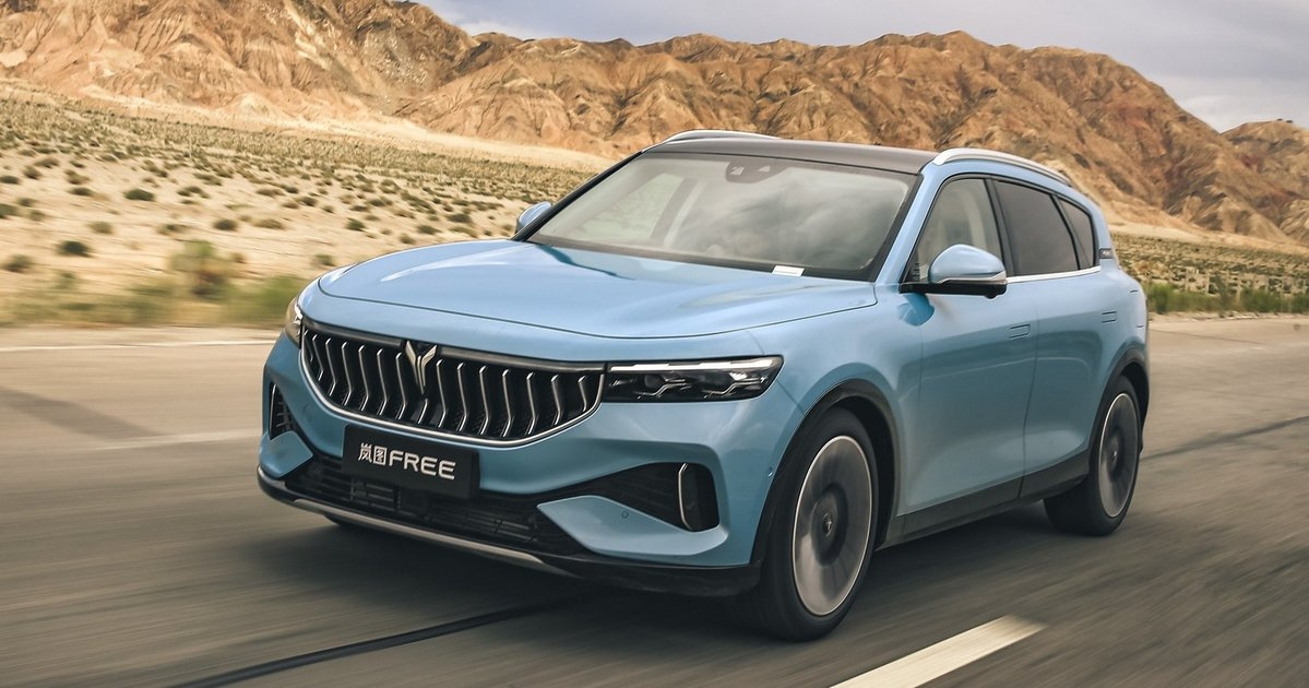 Полноразмерный электромобиль-кроссовер и подзаряжаемый гибрид (E-REV), выпускаемый компанией Lantu, под брендом Voyah с 2021 года. Lantu является дочерней компанией холдинга Dongfeng.