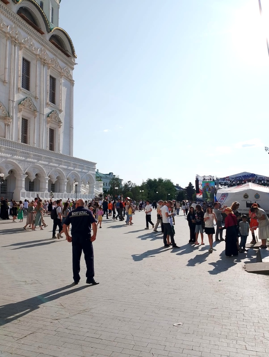 Волгоспас дежури вовремя Троичных гуляний