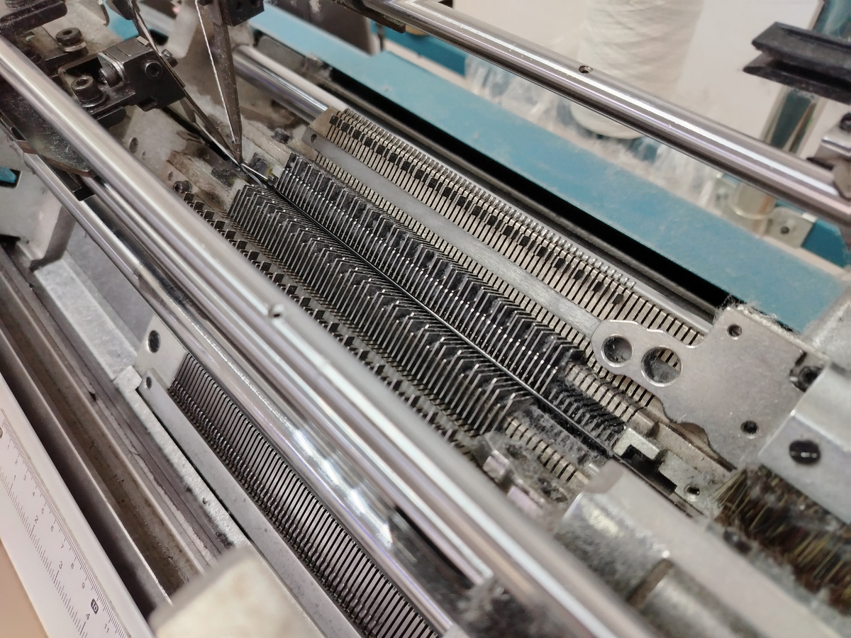 Станок для производства перчаток