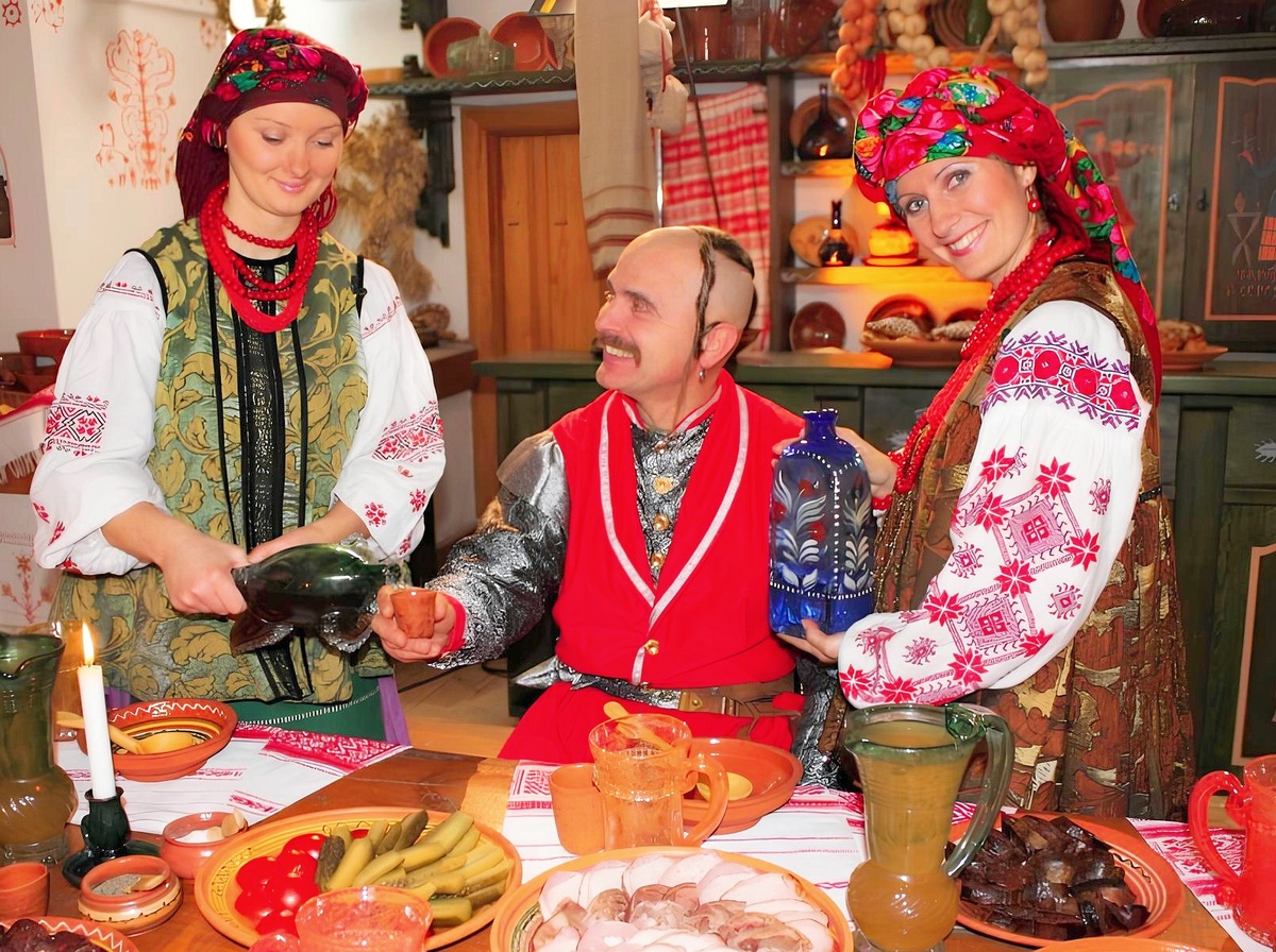 Какие распространённые блюда украинской кухни не прижились в России?