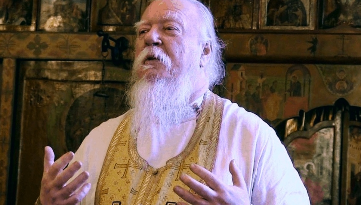 Димитрий Смирнов (07.03.1951 — 21.10.2020 гг.) — протоиерей, церковный и общественный деятель, проповедник, миссионер.