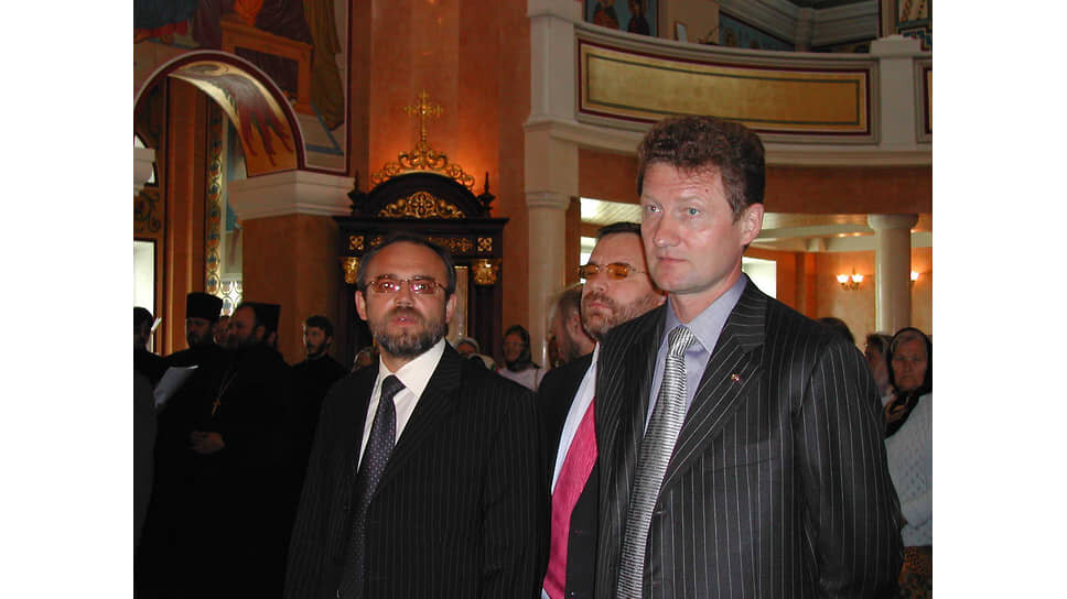 Топ-менеджеры УГМК Александр Козицын, Владимир Белоглазов, Андрей Козицын, 2000-е .📷Фото: Дмитрий Сухоросов