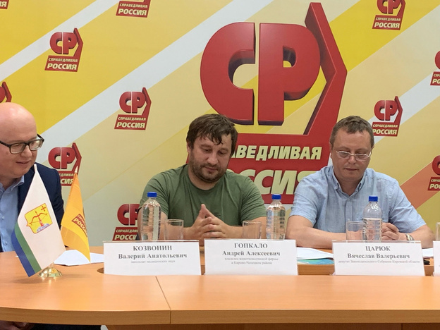    «Свой часовой пояс»: В Кировской области предлагают решить спор о времени через референдум