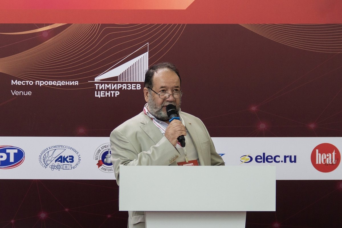 Член Экспертного совета Государственной Думы по вопросам импортозамещения Рашид Артиков.