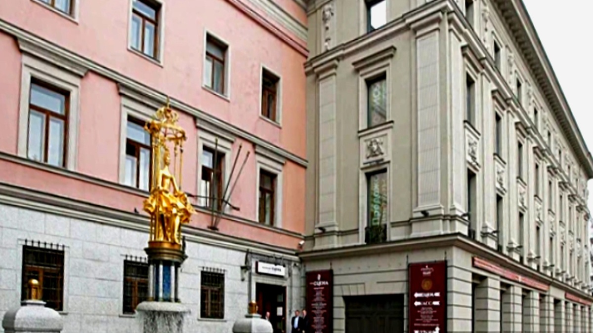 фото автора театр Вахтангова