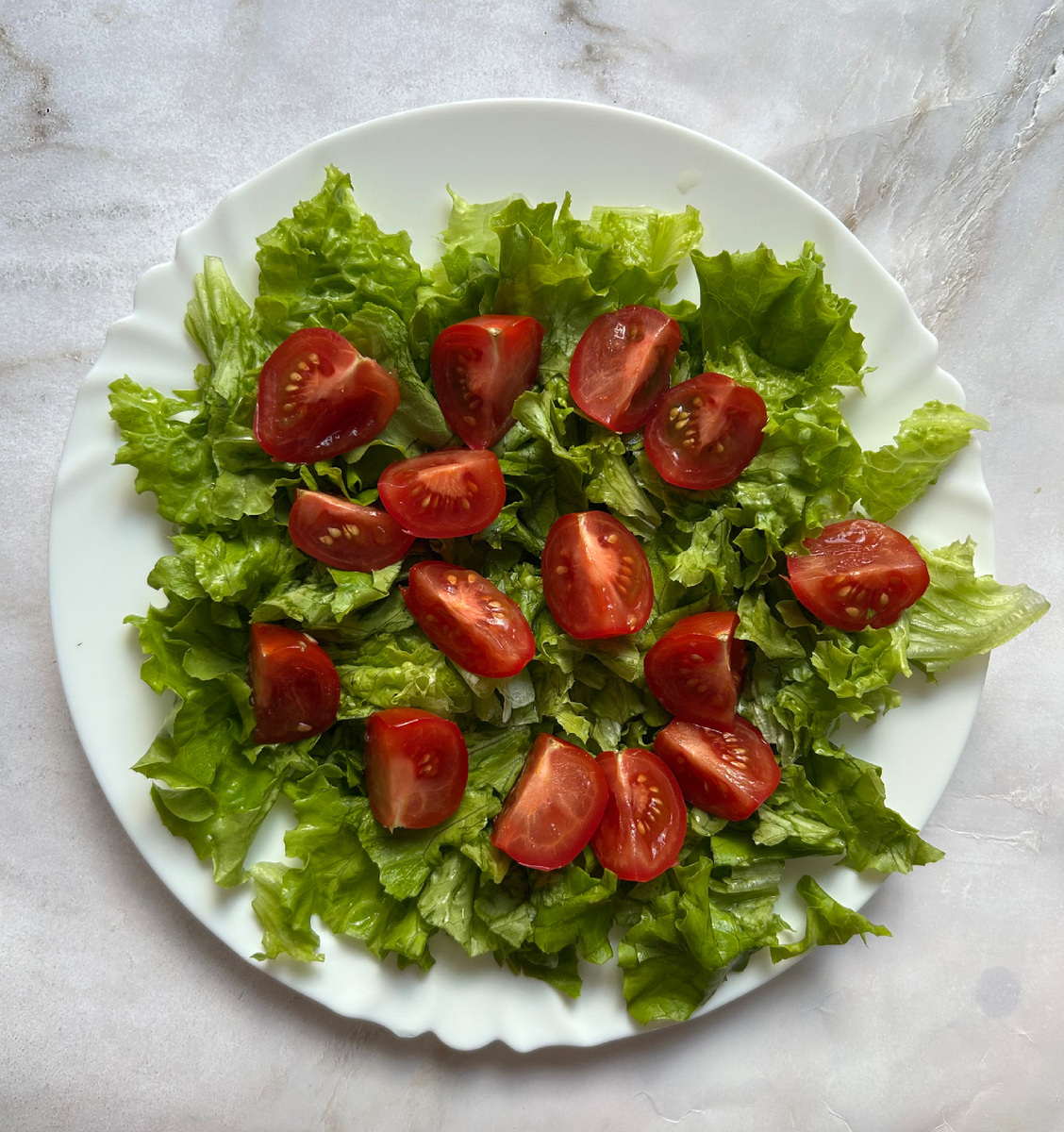 Добавить томаты.