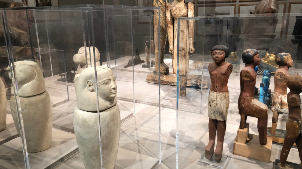    Ученые раскрыли лицо "золотого мальчика" из Древнего Египта и это шокировало всех