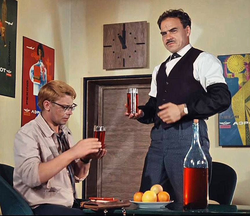 кадр из фильма «Кавказская пленница», 1966, реж. Л.Гайдай