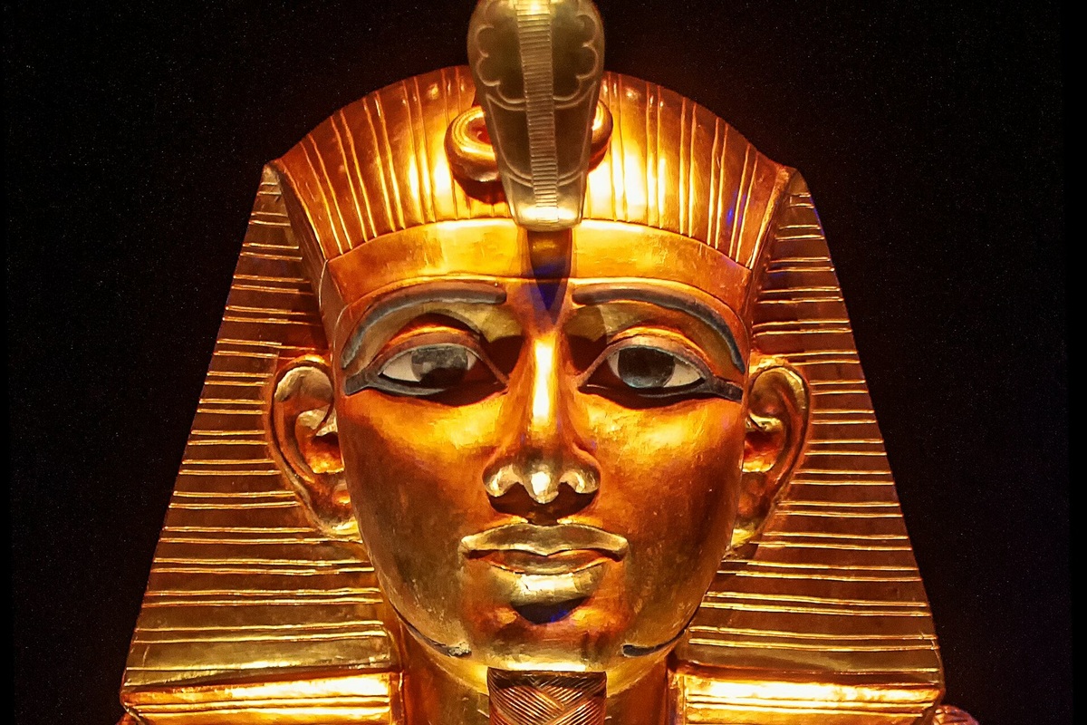     Не красоты ради: зачем древние египтяне красили глаза