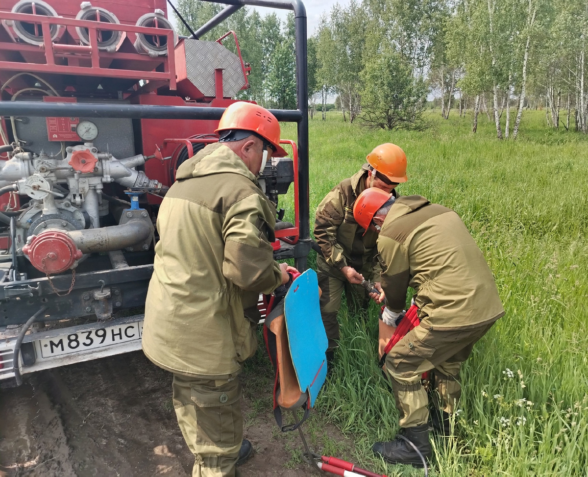 Лесопожарная станция «Брасовская» в составе четырёх человек