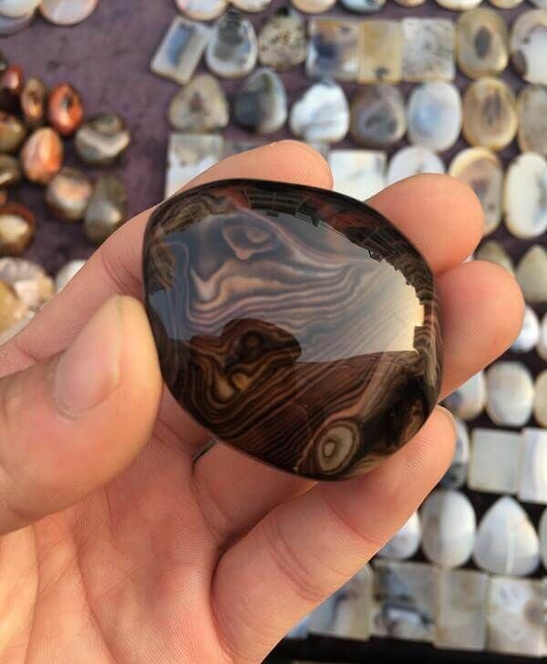 Полированные камни