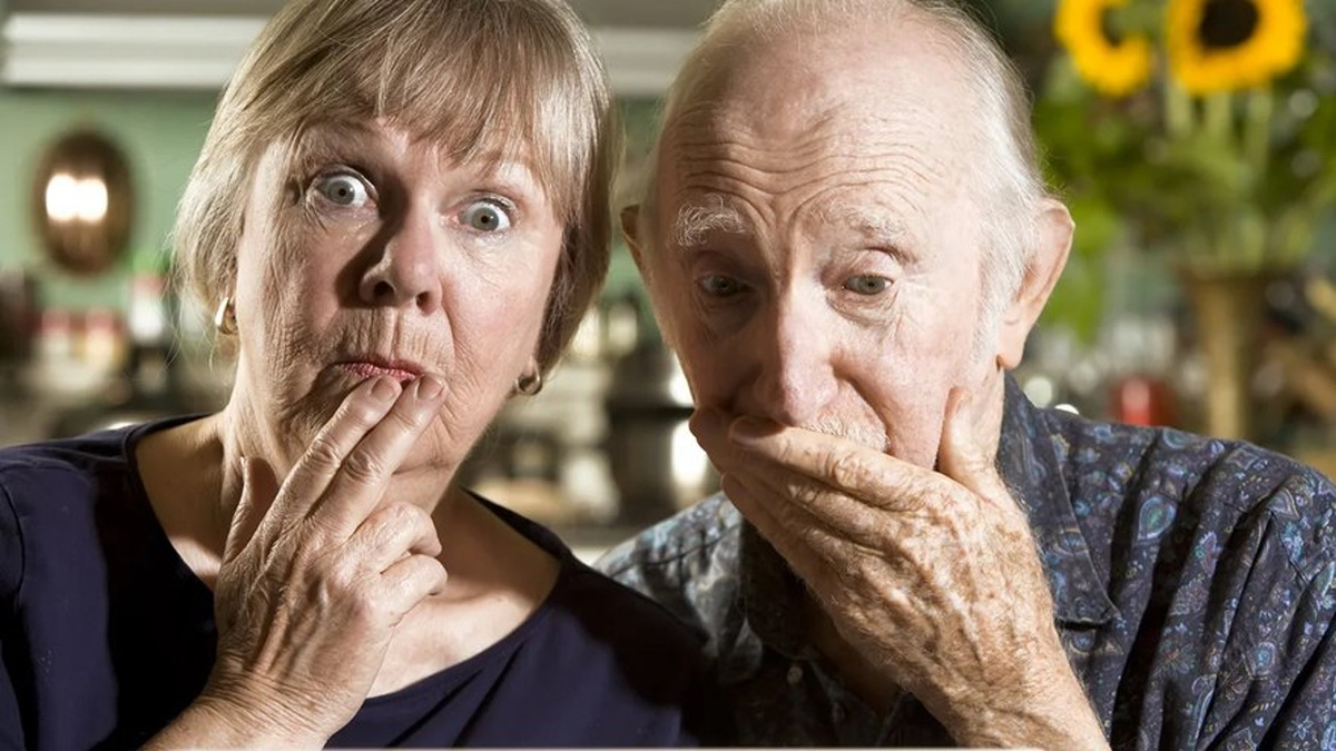 Где деньги, Зин? Как пенсионерам урезают выплаты под шумок проверок