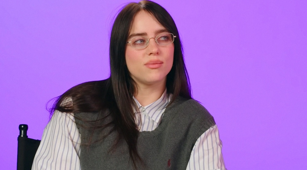     Билли Айлиш / Скриншот из видео «Billie Eilish & Quenlin Blackwell Debate the Best & Worst Things Ever»