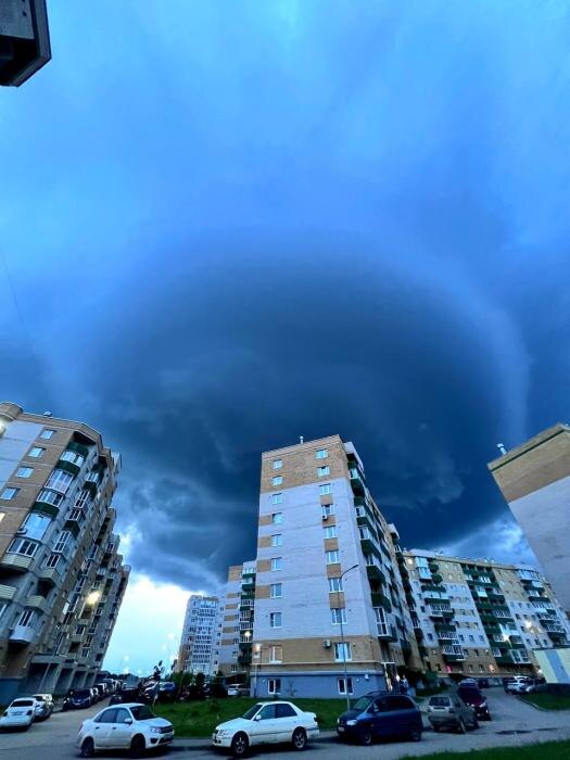 Облако-воронка над Псковским районом
Фото: ПАИ