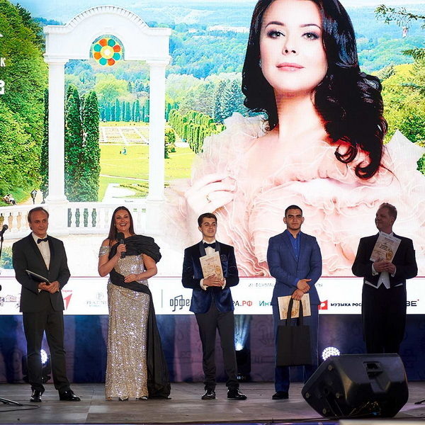     В фестивале «Моя Россия: музыкальное путешествие» приняли участие более 2 тысяч юных музыкантов