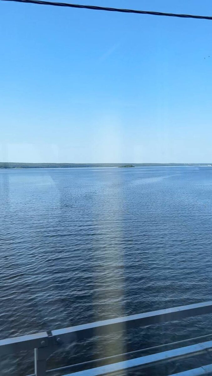 Воронежское водохранилище из окна поезда