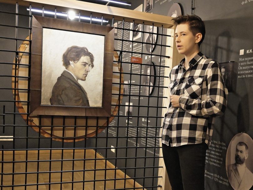 Портрет Антона Чехова, написанный его братом Николаем. Он его не закончил - ухо не дорисовано. 