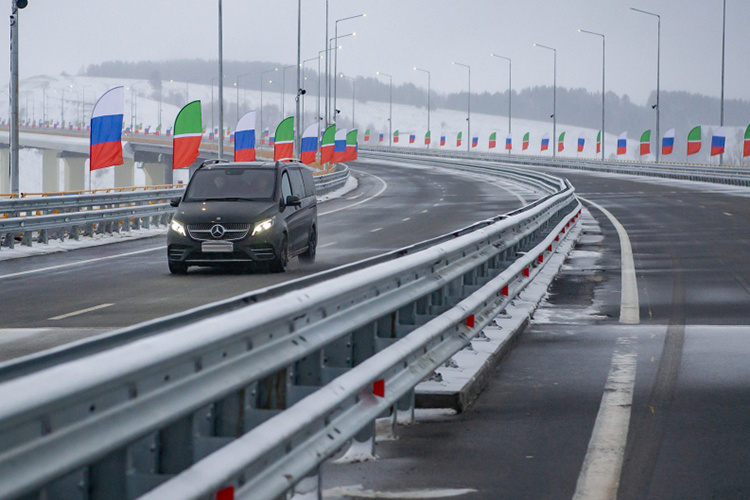   Оговорка о том, что дорога войдет в состав скоростного маршрута, по сути, и была предупреждением, что на ней станут взимать плату.   
Фото: «БИЗНЕС Online»