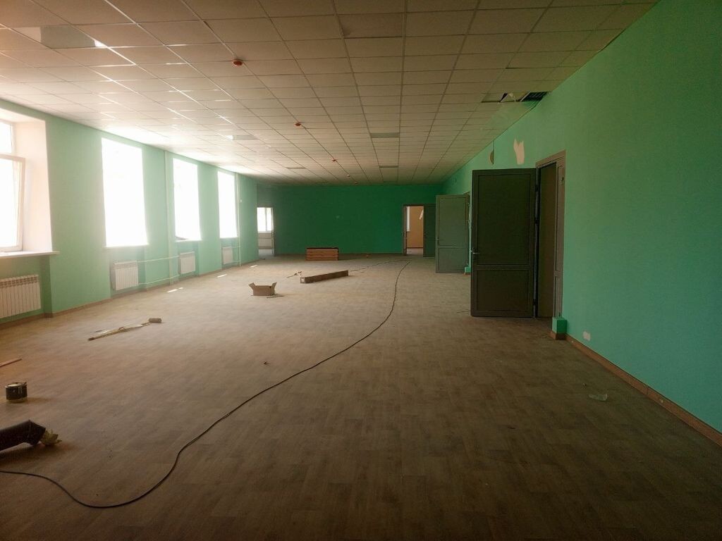    В Новотроицке подрядчик сорвал срок ремонта школы