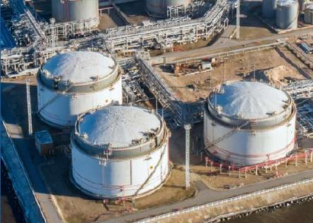    На Украину начали завозить дизельное топливо из подсанкционных портов