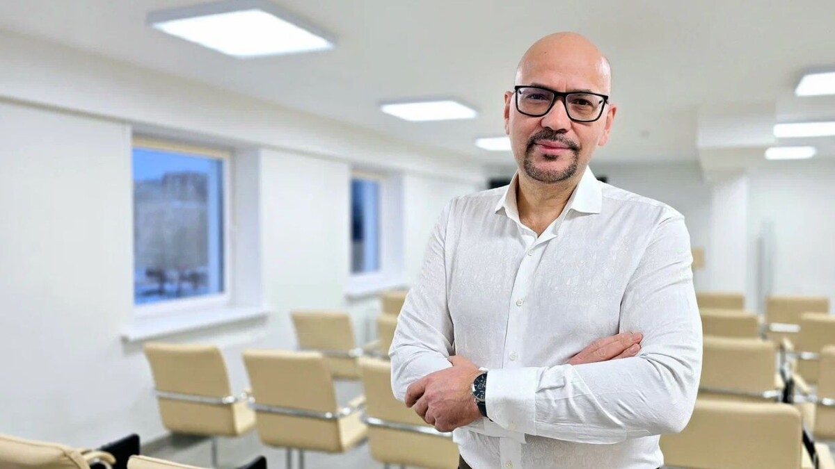 Истокский Константин Николаевич
Зам. главного врача по урологии, уролог, андролог, д.м.н., доцент кафедры урологии УГМУ
