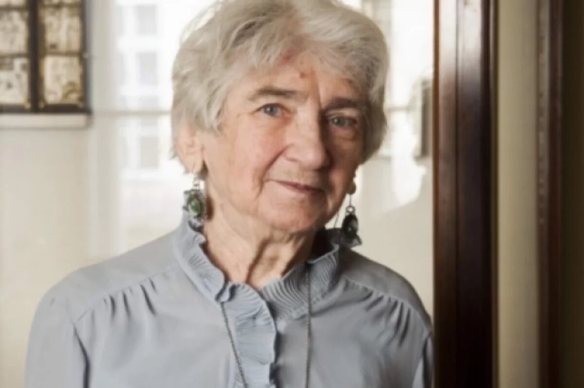    Умерла один из старейших сотрудников Эрмитажа Марта Крыжановская