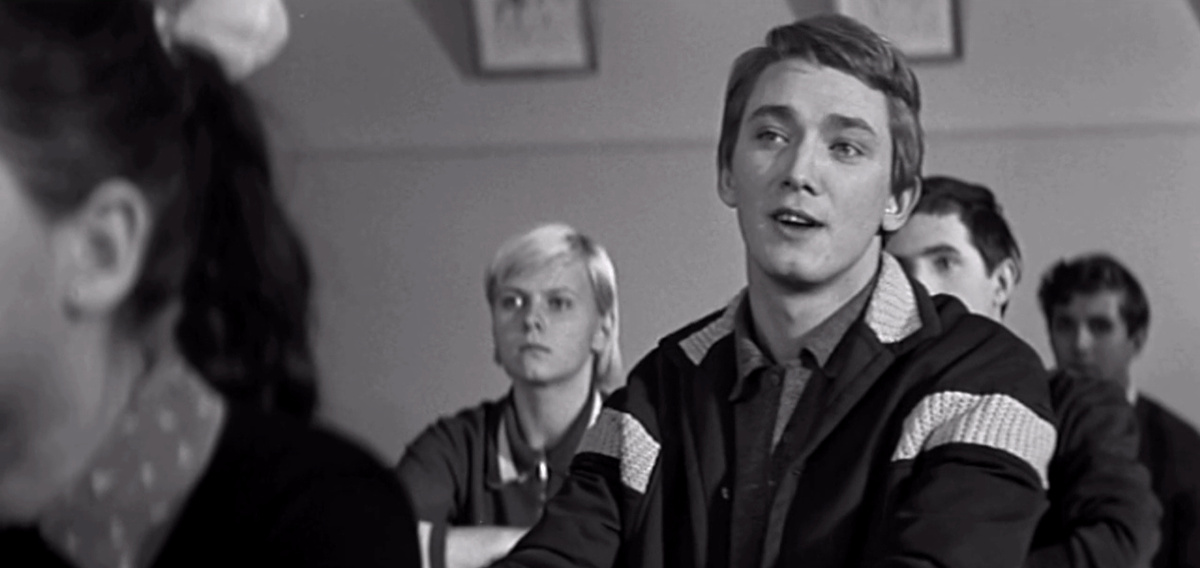 Кадр из кинофильма "Доживем до понедельника", 1968 г., режиссер Станислав Ростоцкий, сценарист Георгий Полонский, композитор Кирилл Молчанов (скриншот)