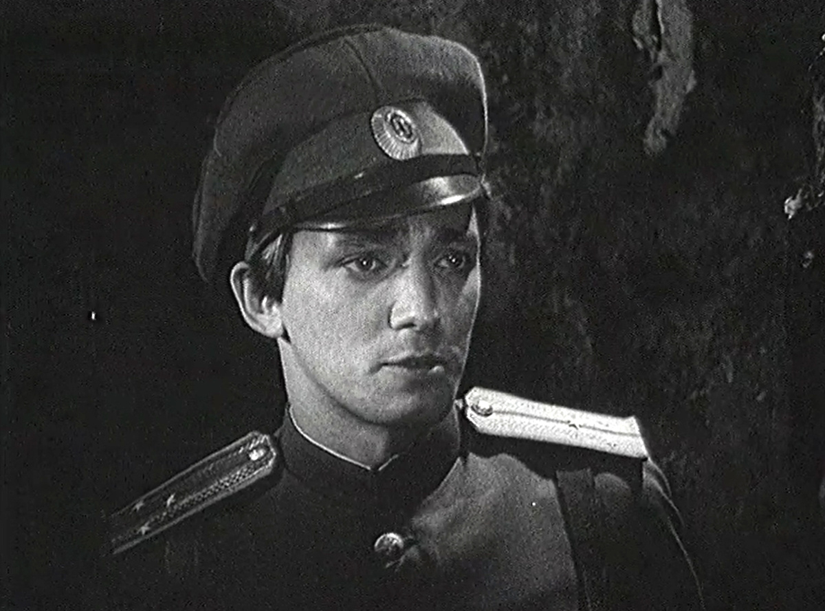 Кадр из кинофильма "Адъютант его превосходительства", 1969 г., режиссер Евгений Ташков, сценаристы Игорь Болгарин, Георгий Северский, композитор Андрей Эшпай (скриншот)