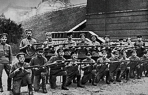 Латышские стрелки на защите Кремля