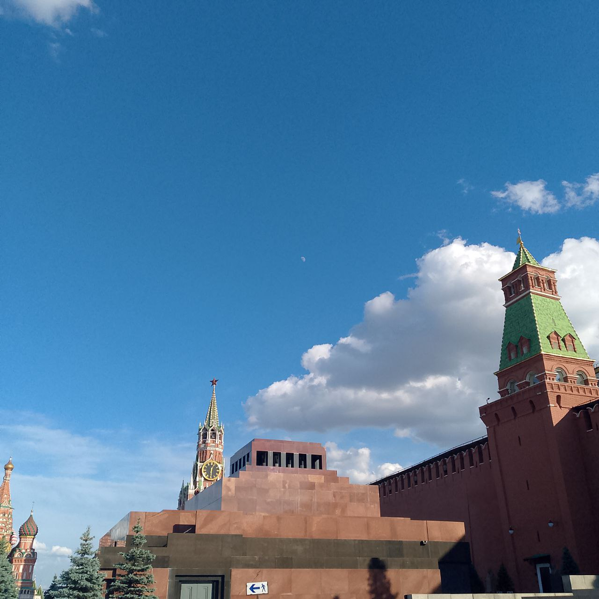 Сенатская башня, Мавзолей. Фото авторское.