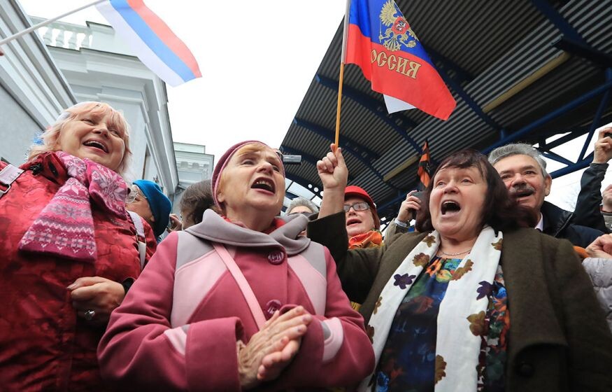    «Игнорирование интересов пенсионеров можно понять. Они слабые и больные, на бунт не пойдут»: депутат Госдумы