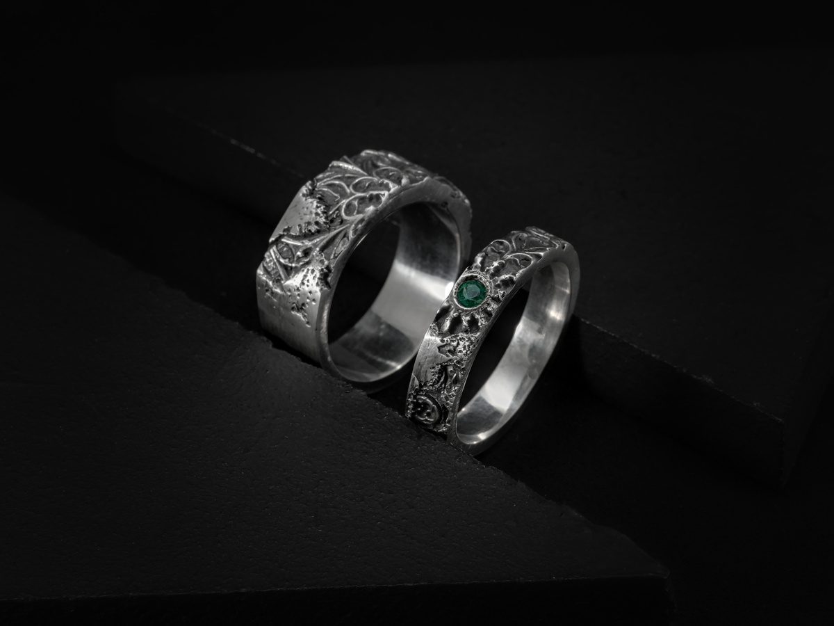 Кольца мастерской Street Crow "Поцелуй времени"