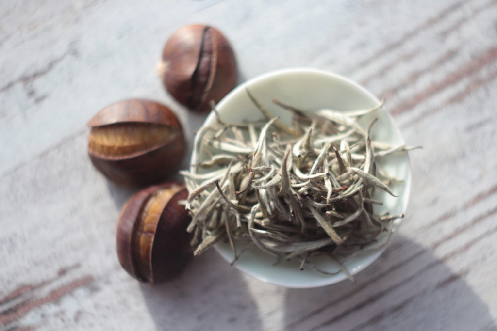 Непальский белый чай с каштанами. К тексту имеет опосредованное отношение. © Ольга Никандрова