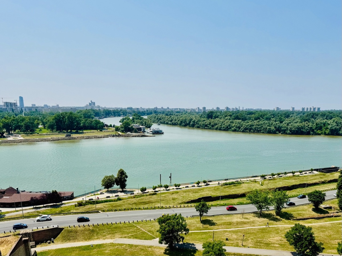 Вид на место слияния Савы и Дуная в Белграде