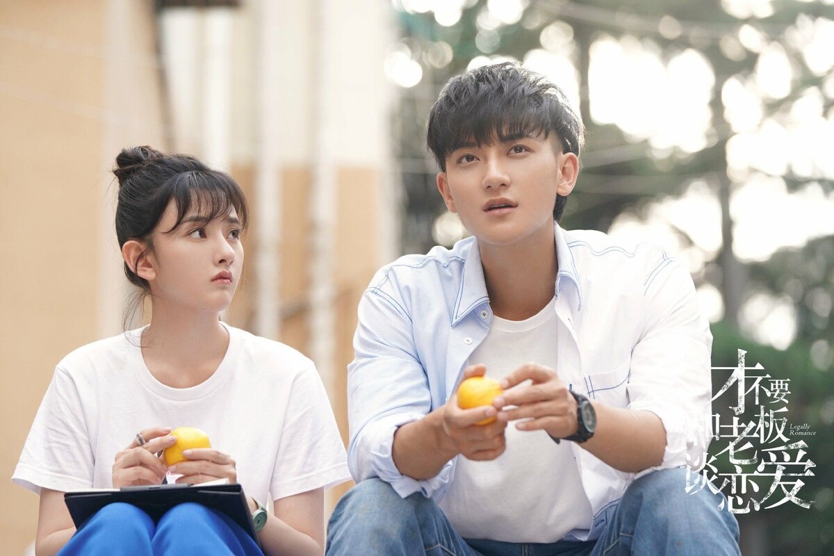 Кадр из дорамы "Роман в законе" Актеры Сун Цзу Эр и Хуан Цзы Тао