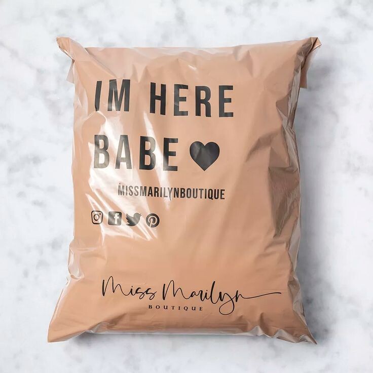 курьерский пакет для упаковки (фото тут и далее ru.pinterest.com)