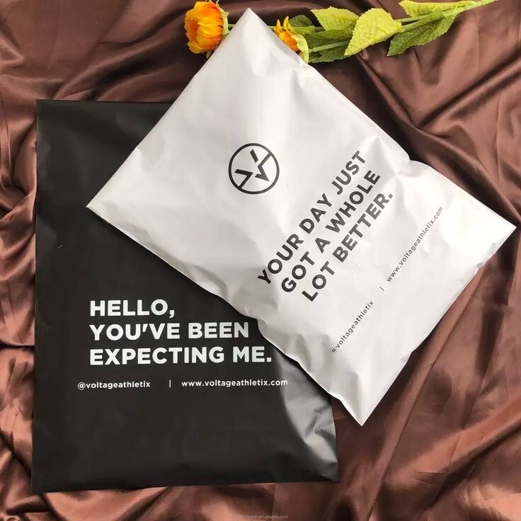 Как правильно подобрать курьерский пакет для упаковки